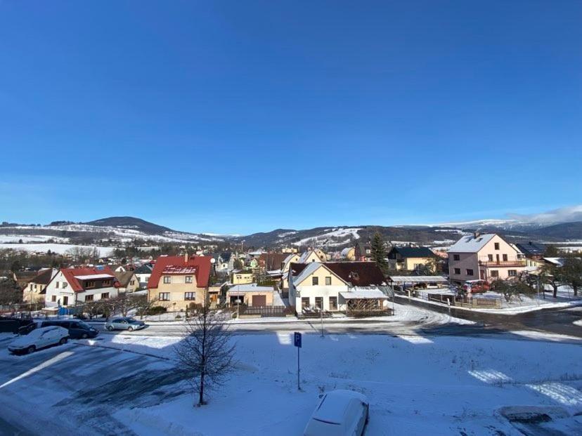 Apartman Na Vysine Apartment Vrchlabi Bagian luar foto